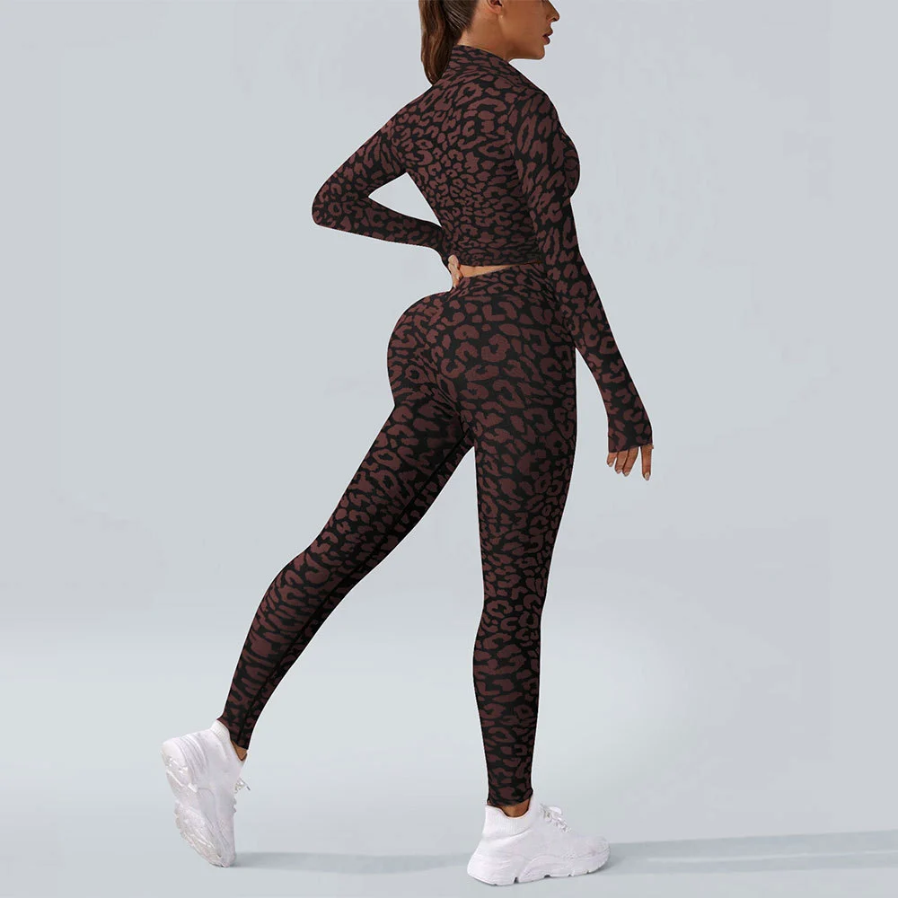 Seamless Leopard Print Long Sleeve Sports Set for Women Zipper Jacket and Leggings Two Piece Outfit for Fitness and Yoga