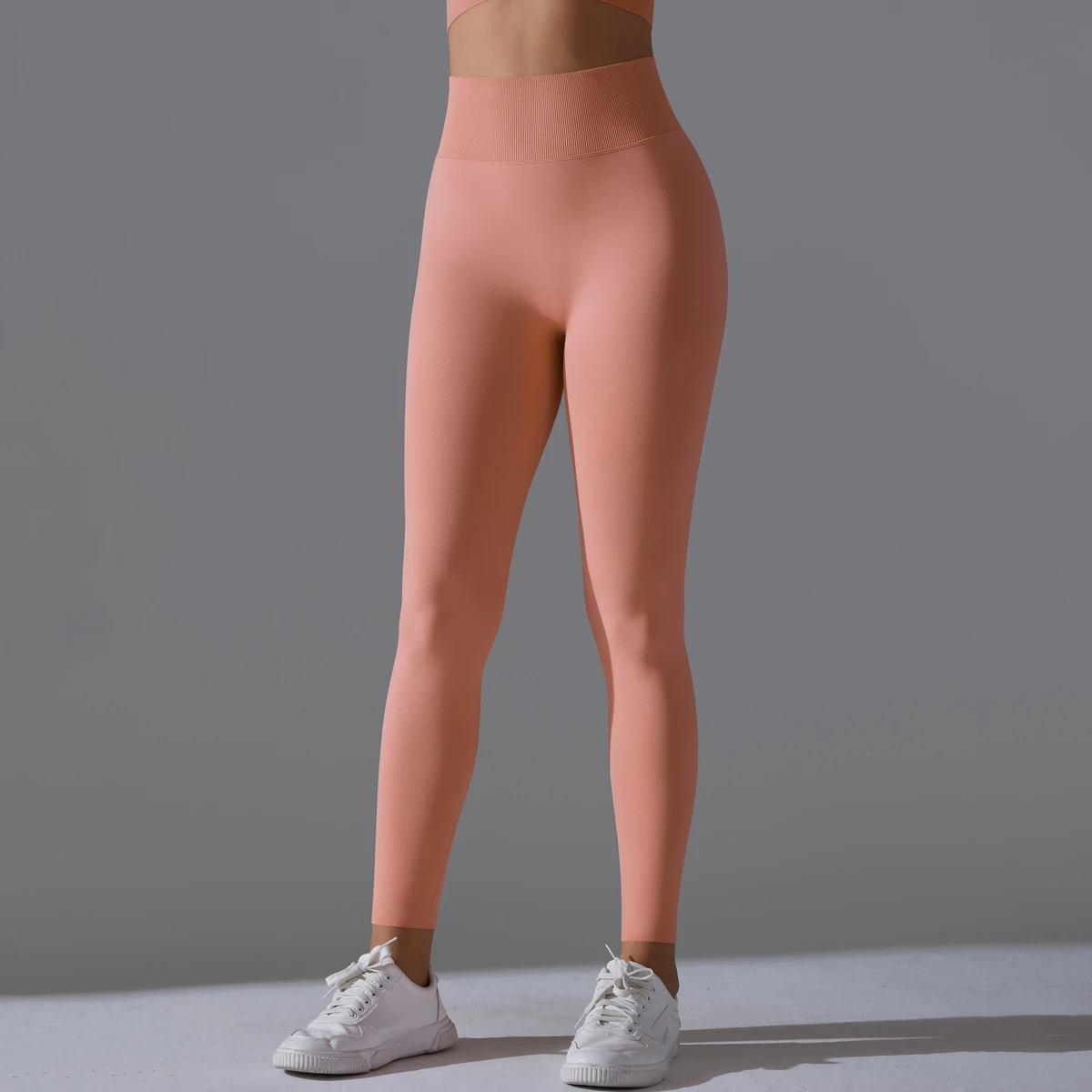 Hot Selling High Waist Scrunch Butt Seamless Yoga Pants Women Breathable Stretch Sports Leggings