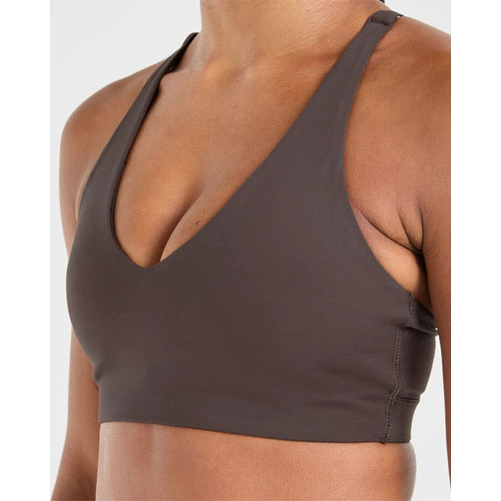 High Quality Coffee Brown Staple Sports Bra Adjustable Back Straps V Shaped Neckline High Impact Latest Women Fitness Sports Bra