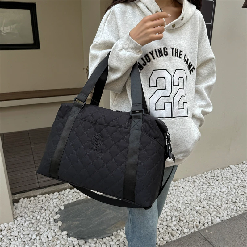 Unisex Lightweight Oxford Waterproof Gym Bag Polyester Fashionable Dry Wet Separate Fitness Handbag Women's Short-Distance