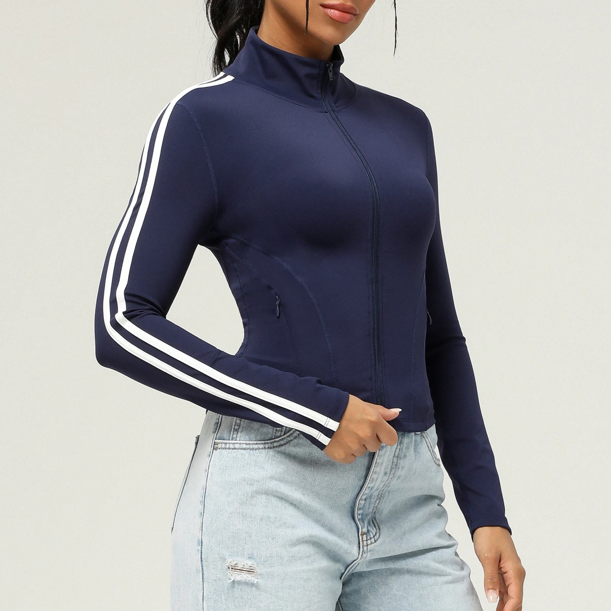 Women's Contrast Color Zipper Pocket Sports Yoga Jacket Autumn Winter Tops Long Sleeve Slim Fit Breathable Stand Collar Design