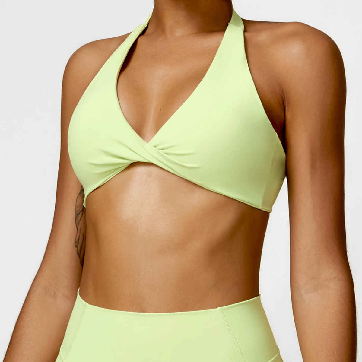High Performance Recycled Yoga Bra With Moisture-Wicking & Custom Logo OEM Supported Women's Workout Bra