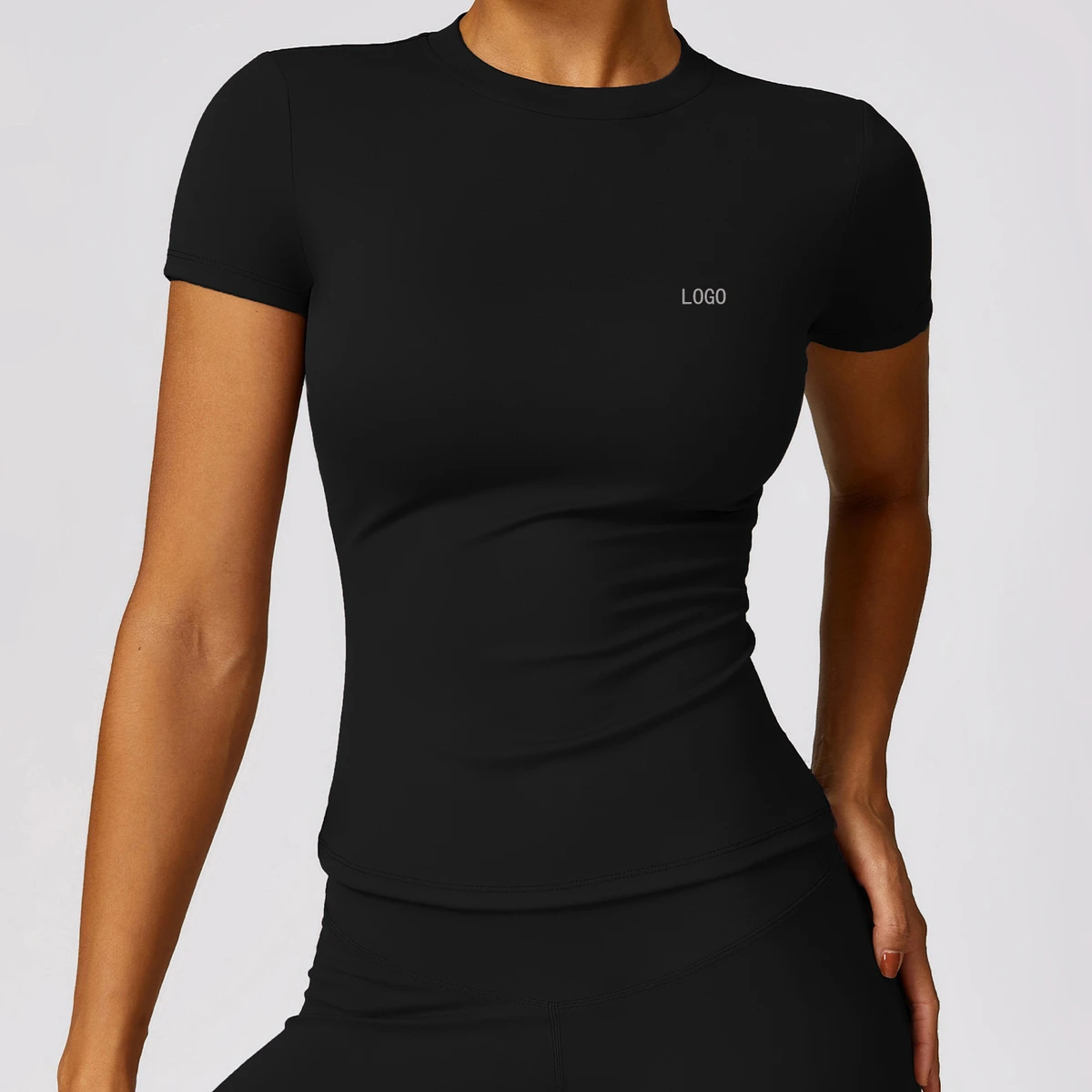 Women's Quick-Drying Short-Sleeved Fitness Top Breathable Yoga T-Shirt for Outdoor Running Sports Customized Logo