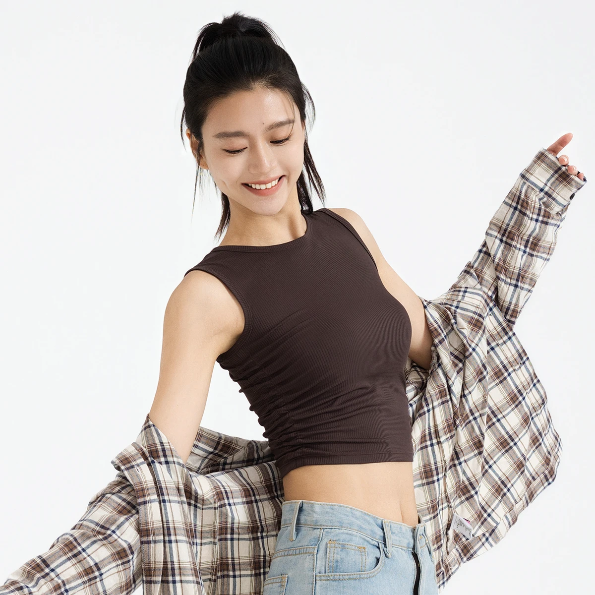 Summer New Style Breathable Lightweight Pleated Sleeveless Spandex/Polyester Sports Vest Fitted Waist Slimming Yoga Top for