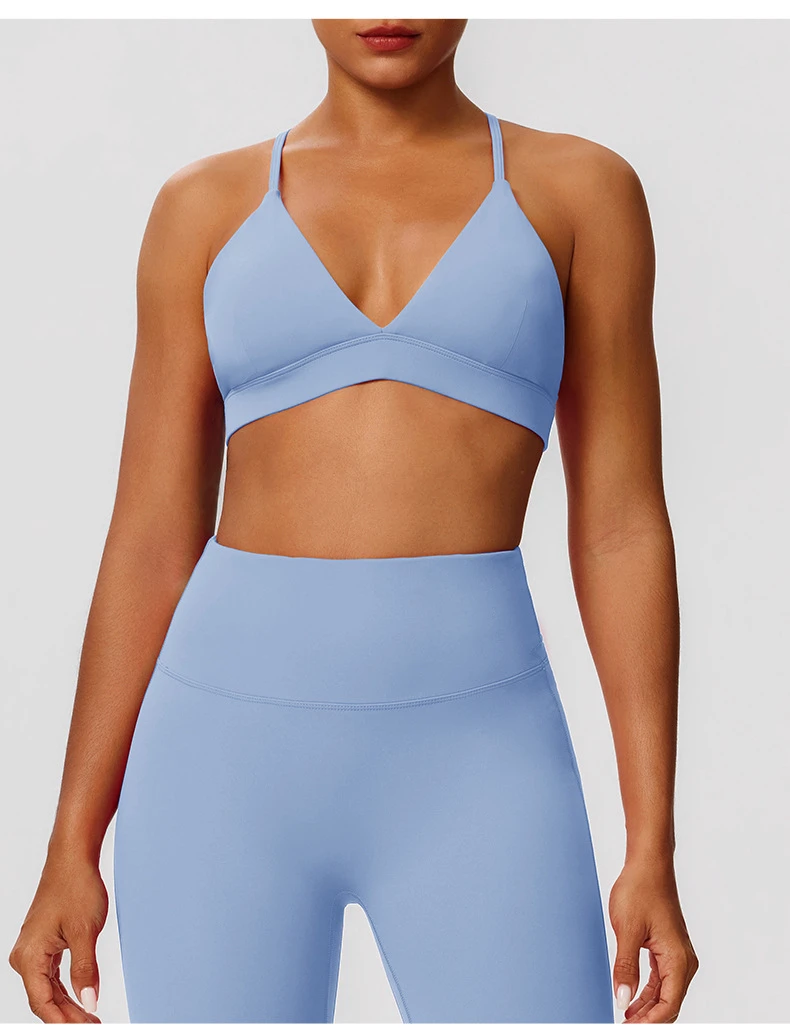 High Elasticity Solid Plus Size Three Pieces Seamless Quick Dry Women's Yoga Suit Fitting Sports Breathable Eco-Friendly Spandex