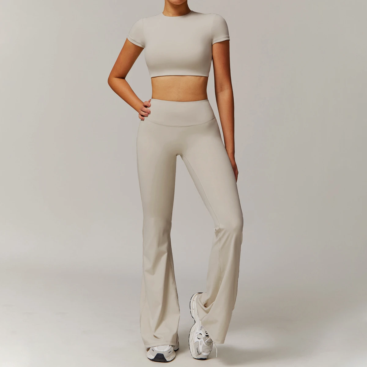 2025 High Quality Yoga Set for Women Quick Drying Short Sleeve Crop Top and High Waist Tummy Control Flare Legging Set Gym Set
