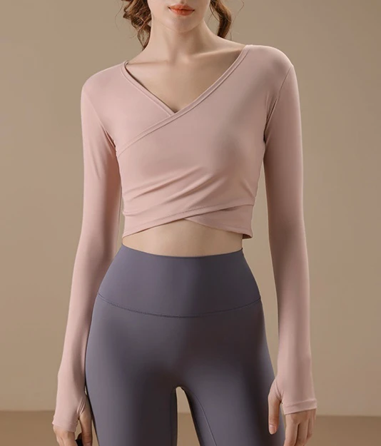 Hot Sale Seamless Comfortable Women Cropped Long Sleeve Sports Top Cross Hem V-Neck Design Yoga Top