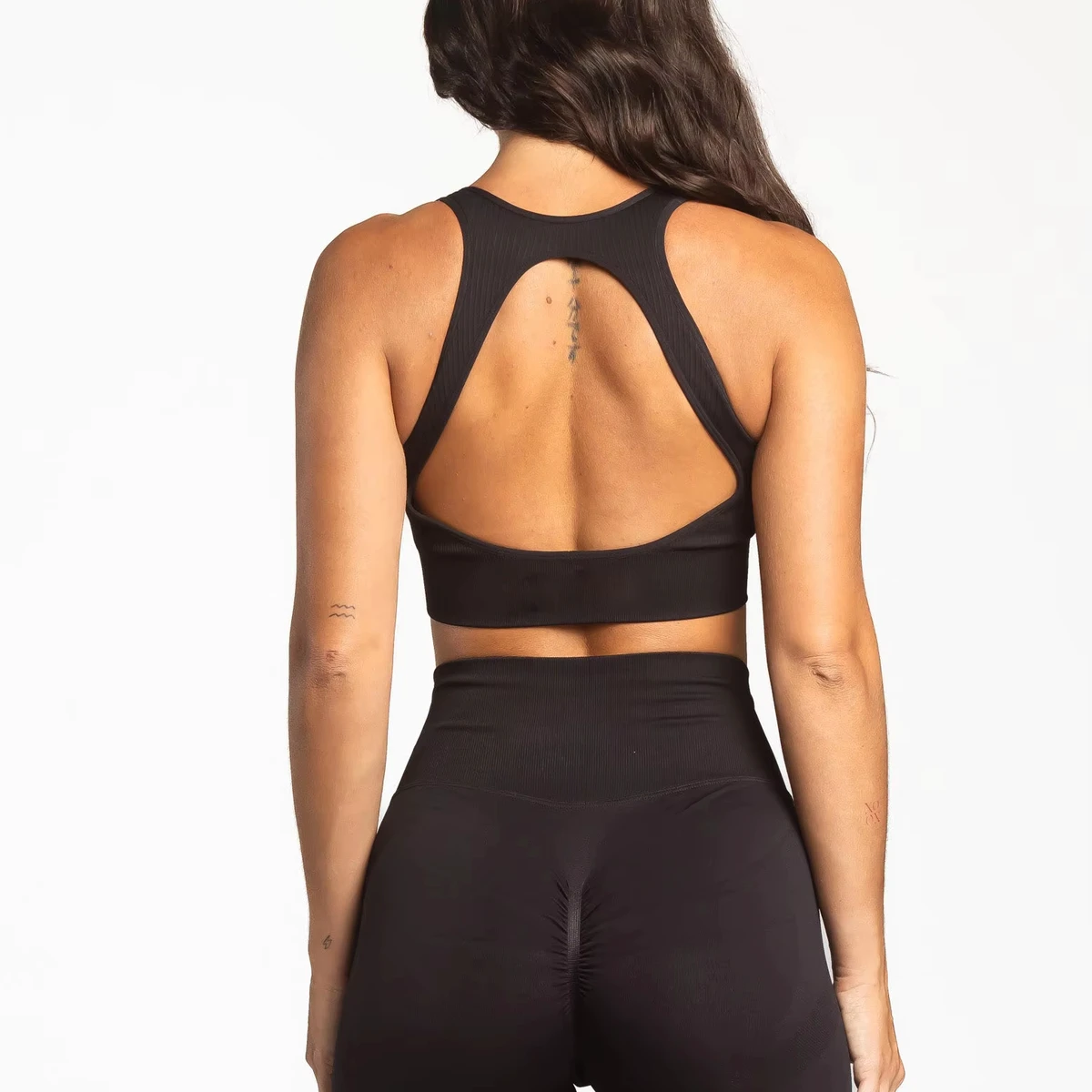 Custom Sweat-Wicking High Elasticity Seamless Sexy Backless Fitness Gym Workout Yoga Bra Breathable Rib Sports Bra for Women