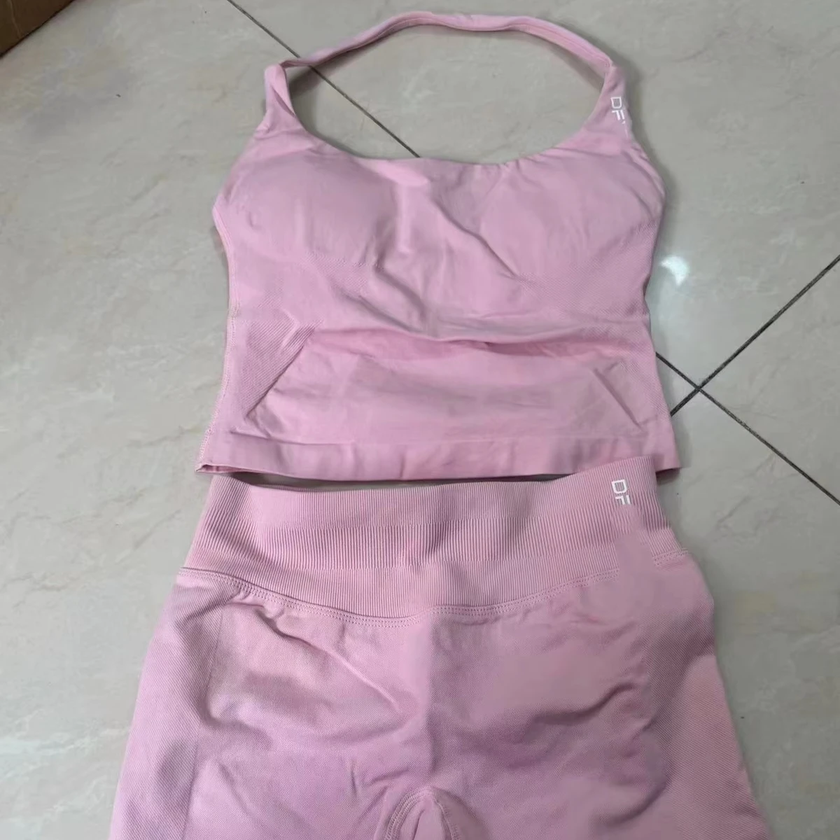 A46 DF Best-selling Women's Yoga Tank Top with Nylon Elastic and Breathable Fabric for Exercise and Fitness