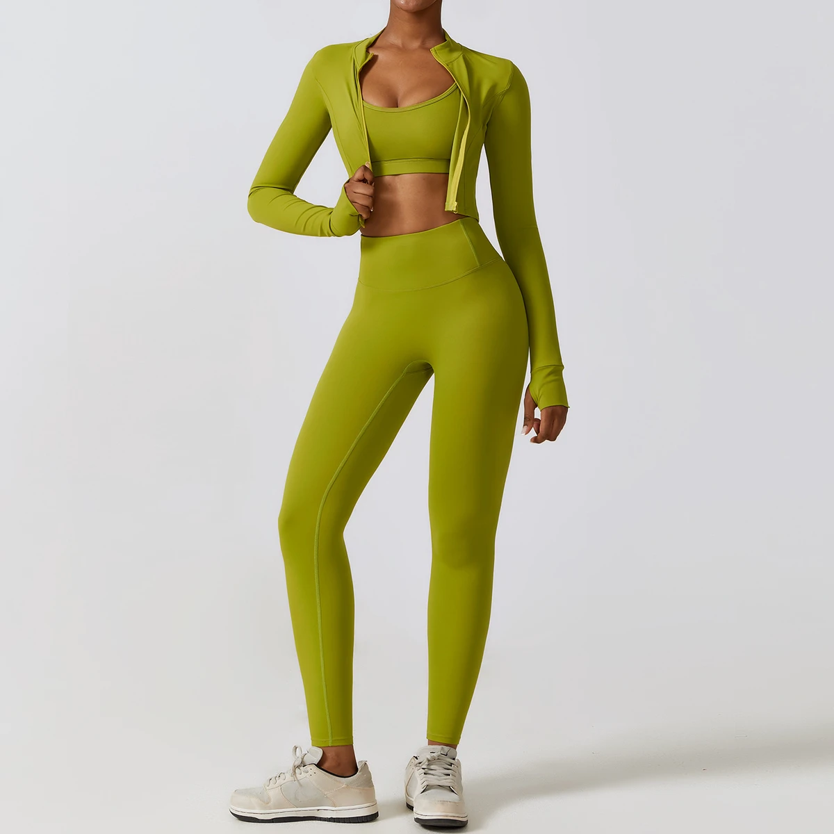 Three-Piece Breathable and Seamless Quick-Drying Fitness Sports Suit Fall Winter Slimming Look Fashion Yoga Wear for Plus Size