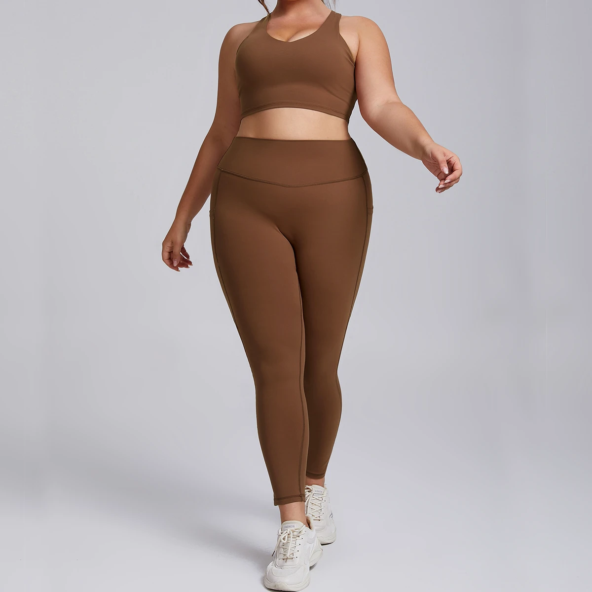 Women's Plus Size Solid Spandex/Nylon Tight-fit Wrinkle-resistant Yoga Sportswear 2-Piece Set With Pockets