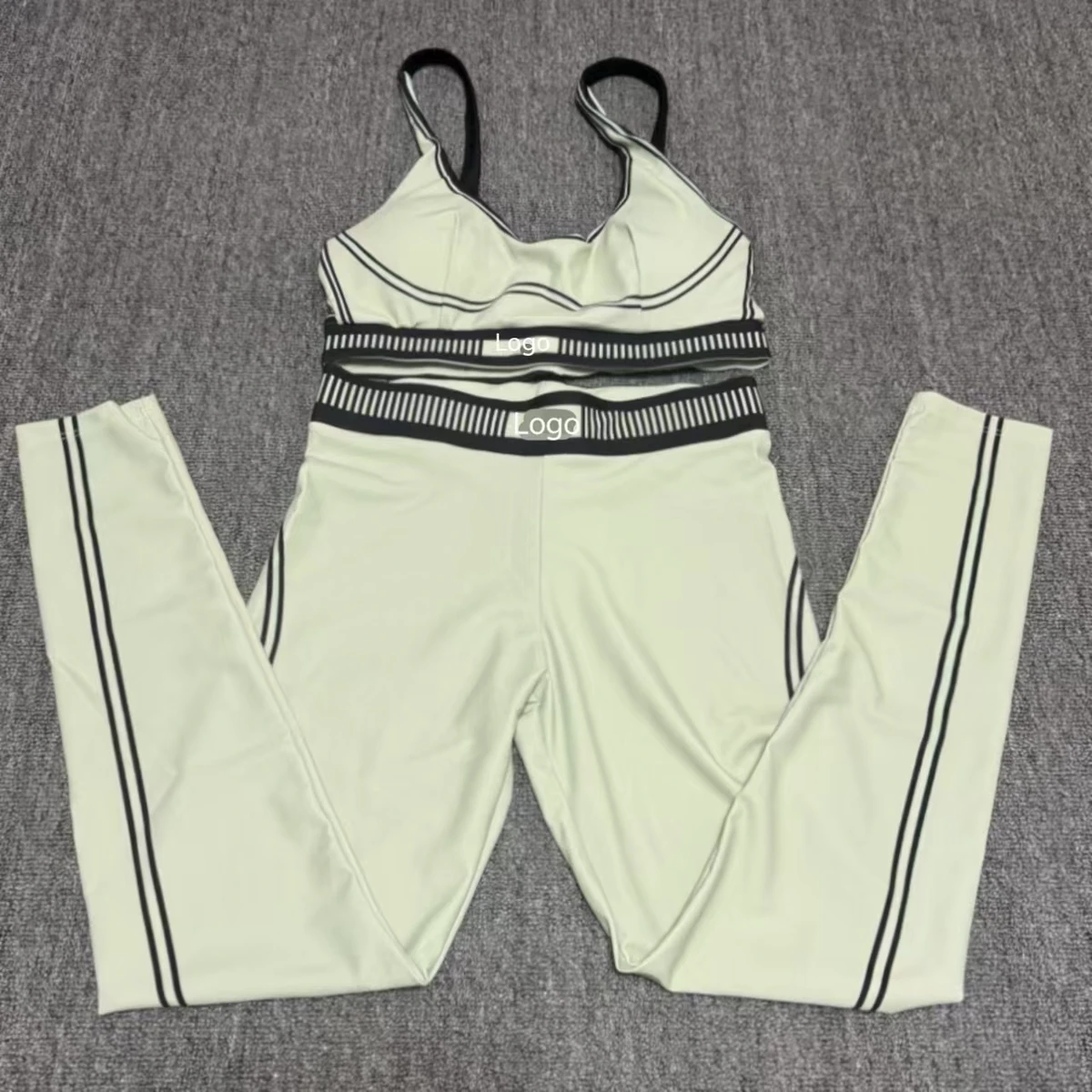 A29New Yoga Sports Outfit - Strappy Top, Stretchy Leggings for Slimming and Short Legs