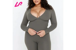 Newest Custom Women Four Way Stretch Long Sleeve Workout Wear Fitness Plus Size Yoga Top Athletic Sexy Deep V Neck Crop Top