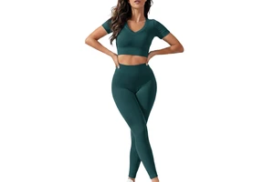Seamless Yoga Leggings and Long Sleeve Top Gym Fitness Set for Women Quick Dry Custom Logo Activewear
