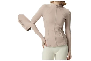 Plover Active Sweden: Biker Shorts Built on Recycled Nylon/Spandex Scuba Double Knit