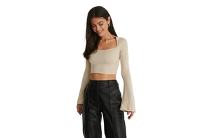 Custom Logo Fashionable Sexy Women Tank Long Pagoda Sleeve Crop Top Yoga Workout Tops