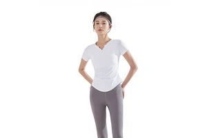 New Slim Yoga T-shirt Nine Quarter Sleeve for Slim Fit for Solid Quick Dry Breathable Pilates Morning Run Sports Fitness