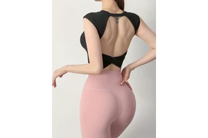 Women's Seamless Breathable Backless Fitness Tank Tops Sleeveless Padded Workout Sports Bras Medium Support Yoga Top Front Logo