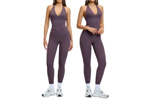 Women's Solid Yoga Wear Spandex/Nylon Quick Dry Sweat-Wicking Breathable Four-Way Stretch Halter V-Neck Tank Top Leggings