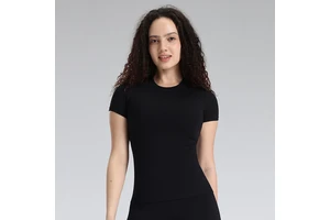 OEM/ODM Women's Slim Short Sleeve Quick Dry Workout Tops Breathable Gym Shirts for Yoga Athletes Soft Athletic Shirts