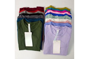 Wholesale Seamless Knitted Short Sleeve Shirts Sweat Wicking Super Elastic Slimming Fitness Yoga Active Tops