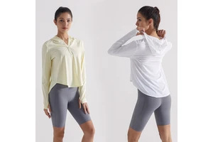 Private Label Women Hooded V Neck Fitness Shirt Quick Dry Yoga Training Top Thumb Hole Sleeve Design Sportswear Gymwear