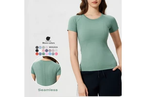 Xsunwing Women Breathable Equestrian Seamless Workout Short Sleeve T Shirts Slim Fit Crew Neck Quick Dry Sport Yoga Tops WDQ2067
