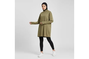Effortlessly Stylish Modest Muslim Women's Sports Shirt Drop Shoulder Design Thumbhole Sleeves + Breathable Fabric Fitness