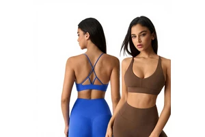 Women's Seamless Crisscross Back Sports Bra Solid Color Yoga Fitness Bra Medium Support Breathable Quick Dry Spandex Polyester