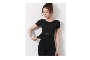 Women's Lightweight Quick-Drying Breathable Mesh Yoga Top with Short Sleeve Solid Pattern for Workout