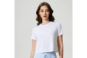 Women's Lightweight Breathable Fitness T-Shirt Quick-Drying Summer Yoga Top with Round Neck and Short Sleeves