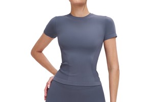 Seamless Yoga Short Sleeved Round Neck Comfortable Sports Tight Yoga T-shirt Outdoor Running Sports Top