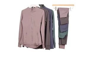 Soft Fabric Yoga Top Quick Drying Sports Blouse For Workout Bodybuilding Pilates And Casual Daily Clothing