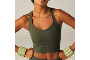 Custom High Quality Lightweight Nude Feeling Yoga Vest Seamless Quick-Drying Four-Way Stretch Fitness Sports Brassiere Women