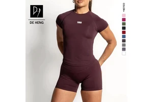 Custom Seamless Sportswear High Elastic Breathable Slim Fit Workout Top Quick Dry Short Sleeve Gym Running Fitness Yoga Shirt
