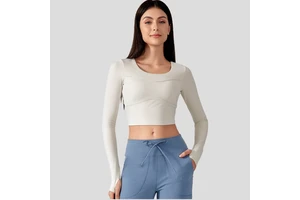 Lightweight Round Neck Long Sleeve Gym T-Shirt with Thumb Hole & Fixed Chest Pad Breathable Fast Dry Yoga Top Skinny Design