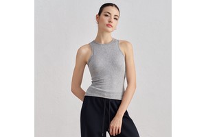 2024 Woman Blank Colors Sleeveless Round Neck Slim Fit Padded Gym Tank Top Breathable Wire Free Skinny Ribbed Yoga Tops