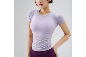 Women's Seamless Slimming Workout T-Shirt Quick-Drying Lightweight Fitness Sportswear Breathable Yoga Top Customized Logo