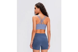 Using Yoga Tops of Moisture-wicking Fabrics Detachable Chest Pad Crossed Back Straps Backless Crop Sports Bra