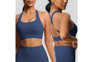 Women's Breathable Four-Way Stretch Seamless Yoga Top with High Support Spandex Material