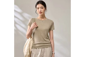 Women's Lyocell T-Shirt Slimming Round Neck Lightweight Office Wear Spring Summer