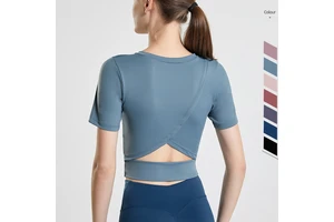 Wholesale Eco-Friendly Quick Dry Breathable Mesh Fabric Nylon Spandex Side Slit Design Women's Sports T-Shirt Patchwork Yoga Top