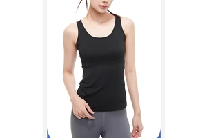 Women Solid Color Scoop Neck Breathable Spandex Polyester Tank Top Regular Fit Yoga Top