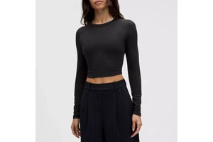 Active Women's Breathable 100% Polyester Windproof Winter Crop Top Bow Seamless Long Sleeve Yoga Tops