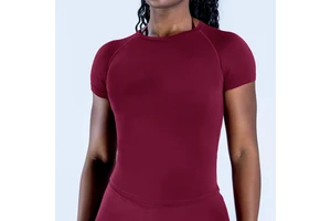 Seamless Yoga Top Women Short Sleeve Workout T-shirt Quick Dry Slim Fit Gym Fitness Activewear Spandex/Nylon Solid
