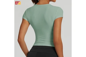 Women's Spandex/Nylon Quick-drying Yoga Fitness T-shirt Tight-fit Short-sleeved