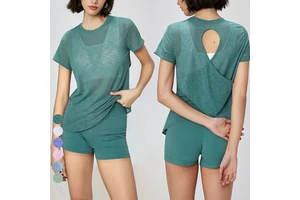 Women Lightweight Short Sleeve Workout Shirts Breathable Cross Back Hollow Loose Fit Yoga Athletic T-Shirts Casual Running Tops