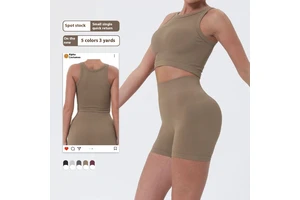 Women's Breathable Seamless Yoga Vest Quick-Dry Sleeveless Fitness Top Sports Camisole with Front Logo Outerwear Sports Shirt