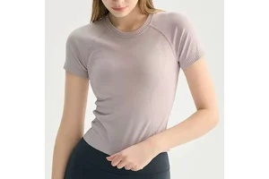 Women Activewear Slim T-Shirt Short Sleeve Yoga and Workout Top, Factory Custom Logo OEM/ODM