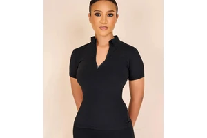 Hot Sell Lightweight Yoga Gym Top Half Zipper Short Sleeve Fitness Yoga Top Solid Quick-Drying Running Sports T-shirt for Woman